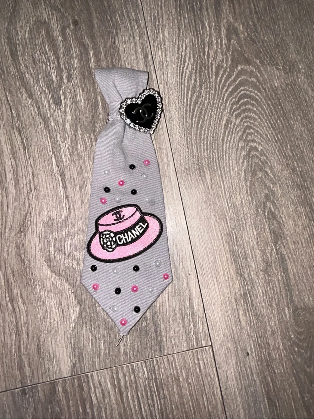 Junk Necktie for Kids Gray and Pink Hat Motif with Heart Charm